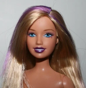Mattel Barbie Doll Blonde Hair with Purple Streaks, Bendable Legs, Beauty Mark - Imagen 1 de 11