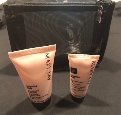 Mary Kay Timewise Body Travel / Set de regalo crema de manos y escote + loción tonificante Foto 1 de 4