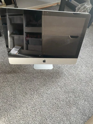 Apple iMac A1311 21.5 inch Desktop - MC812LL/A (Mid, 2011) - Image 1 of 4