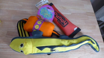 Lote/3 Fetch Juguetes Interactivos para Perros Flotadores de Agua Chirrido Masticar Varias Marcas Foto 1 de 4