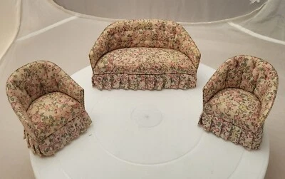 3 salas de estar miniatura de colección para casa de muñecas - 1 sofá y 2 sillones con flor rosa amarilla Foto 1 de 4