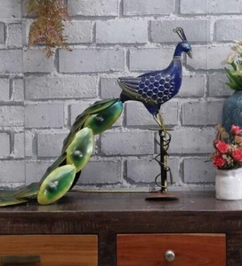 Gorgeous Peacock LED Multicolor Home Decor Statue Collectibles Figurines - Picture 1 of 7