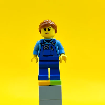 LEGO City Minifigure Mechanic Female, Medium Blue Shirt and Overalls cty1072 - Image 1 of 4