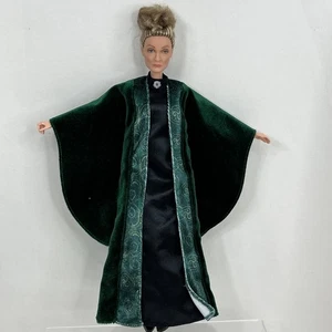 Harry Potter Minerva McGonagall Puppe Gelenkkleid Stiefel Barbie Mattel 2018 - Bild 1 von 9