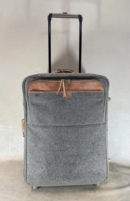 Hartmann Tweed & Belting Leather 24" Upright Wheeled Short Trip Exp Suitcase - Image 1 of 4