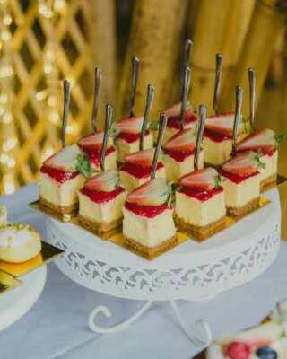 DIY Mini Cake Favor Set Cake Boards w/Mini Gold Forks for Dessert Display - Image 1 of 4