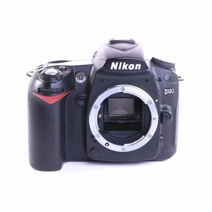 Nikon D90 SLR-Digitalkamera (Body) + GARANTIE* (#A4136) - Bild 1 von 8