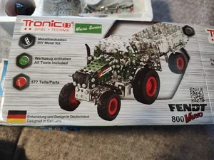 Tronico Micro Series Fendt 800 Vario With Trailer - Picture 1 of 6