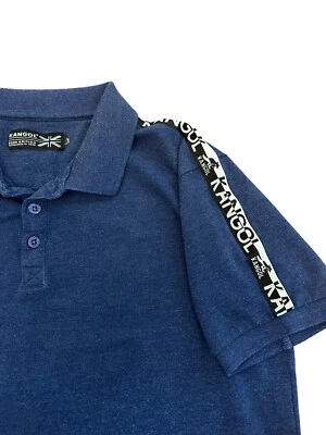 Polo Kangol Para Hombre Mediano Tape Deck Manga Corta Azul Piqué** Foto 1 de 4