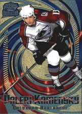 1997-98 (AVALANCHE) Revolution Ice Blue #33 Valeri Kamensky