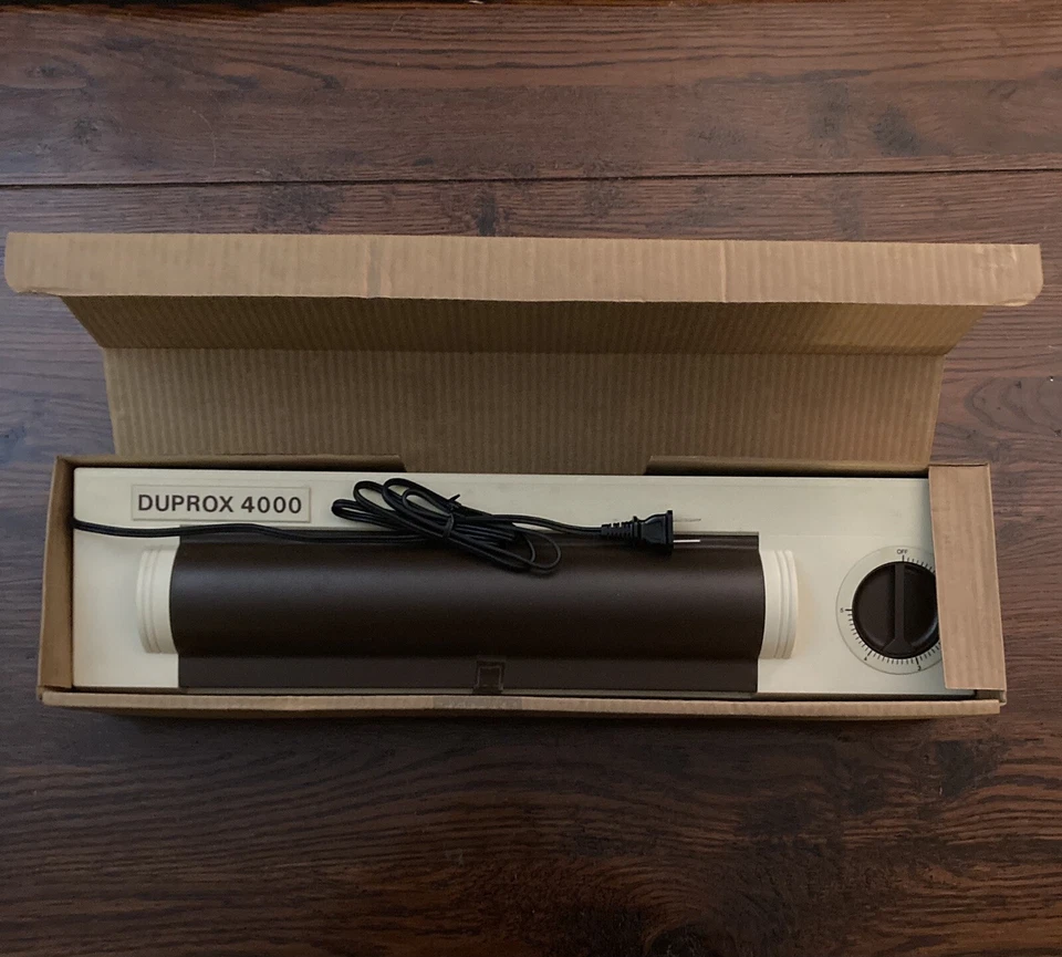 DUPROX 4000 MEDICINE UV ULTRA VIOLET LIGHT SUN LAMP THERAPY CLEANING - Image 1 of 4