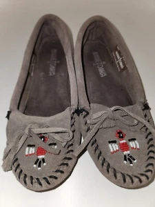 Minnetonka Damen Mokassins 601T GRAU Gr. 5 Thunderbird Perlen *B4 - Bild 1 von 7