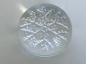 Pisapapeles Copo de Nieve Cristal Francia Plomo Cristal Navidad Cúpula Oficina Decoración - Imagen 1 de 3