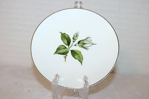 EDWIN M KNOWLES DAMASK ROSE X-4024 USA 6 3/8" Bread & Butter Plates (Set of 4) - Picture 1 of 3