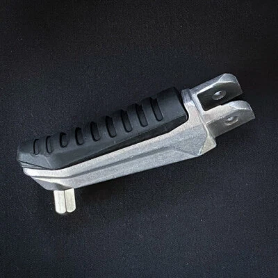 Front Left Footrest Foot Peg Replacement for Suzuki DL V-Strom 250 2018-2022 — 第 1/4 张图片