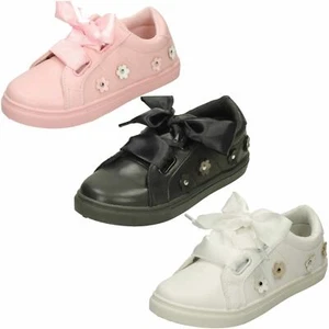 Girls Spot On Ribbon Lace 'Pumps' - Picture 1 of 28