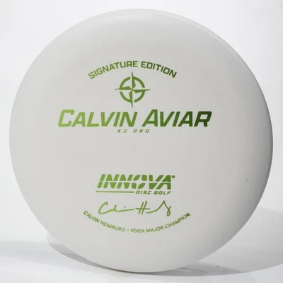 Putter y enfoque de golf Innova Calvin Heiburg KC Pro Calvin Aviar Disc. May Vary Foto 1 de 4