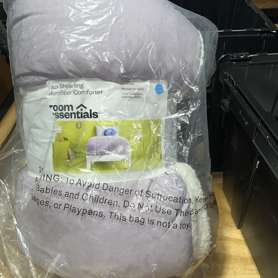Faux Shearling Microfiber Comforter Full/Queen Reversible Room Essentials - Image 1 of 1