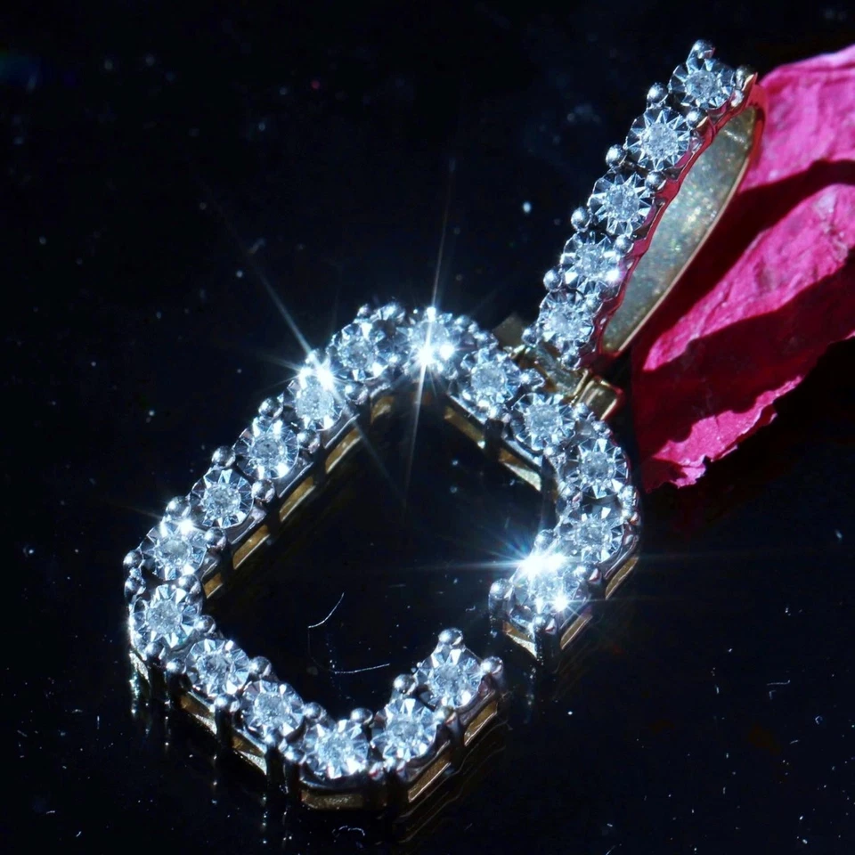 10k multi tone gold pendant 0.16ct natural diamond initial C' charm 2.89gr N3371 - Image 1 of 4