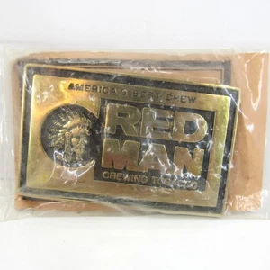 Hebilla de cinturón vintage de latón macizo para masticar tabaco rojo hecho en EE. UU. 1978 nuevo - Imagen 1 de 6
