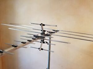 250 Mile Long Range HDTV1080p Outdoes 990 m TV Antenna Digital UHF/VHF FM Radio