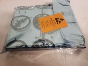 869424-001 HPE DL360 Gen 9 HDD Cage 2SFF 2.5 Dual Port - Picture 1 of 3