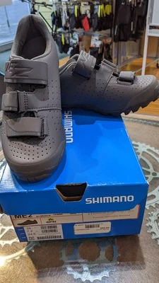 Zapatillas de ciclismo/spin Shimano ME2 para mujer, gris 39/7,2, 2 agujeros, ¡nuevas en caja! Foto 1 de 4