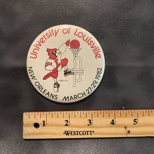 1982 University Louisville Cardinals New Orleans Pinback botón NCAA baloncesto - Imagen 1 de 3