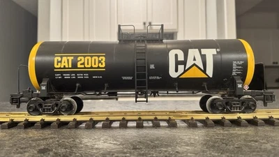 MTH Railking One Gauge 20-80005D CATERPILLAR Unibody Tank Car 2003 DAP🎄🇺🇸🚂 - Image 1 of 4