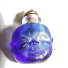 ANTIQUE COBALT BLUE SMILEY FACE GLASS SNUFF BOTTLE GREEN LID WOOD STAND CHINA