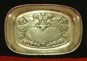 Vintage Wilton Armetale Love Bird Doves Heart Pewter Metal Small Bread Tray Dish - Picture 1 of 7