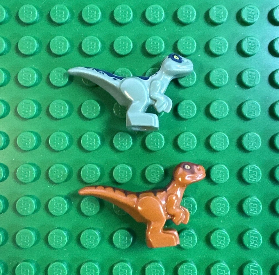 LEGO Dinosaurio Bebé De Pie (37829) Juego de 2 Raptors Marrón pb01 Verde pb02 Foto 1 de 1