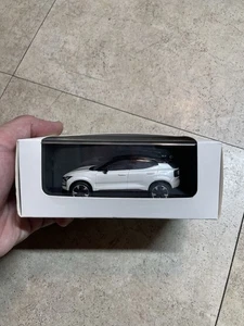 MiniMax Escala 1:43 Diecast Modelo Coche Volvo EX30 Cristal Blanco Edición Limitada NUEVO - Imagen 1 de 11
