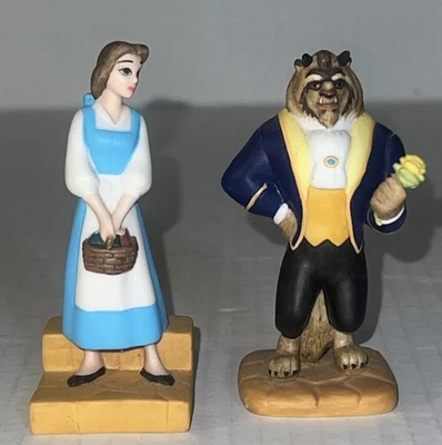 Disney Grolier La Bella y la Bestia Bella Bestia con Rosa 3” Porcelana Mini Figuras Foto 1 de 4
