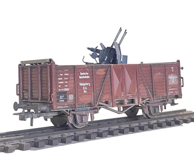 H0  1:87  Roco + Preiser Flak Vierling 1:87  Militär, Wehrmacht, WWII, Epoche II - Bild 1 von 4