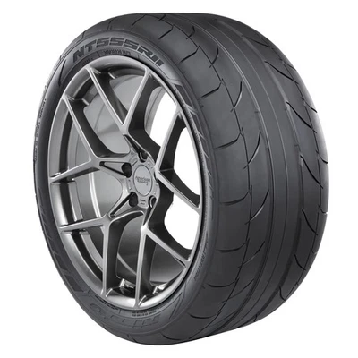 NITTO NT555RII P285/40R18 96W (Quantity of 2) Foto 1 de 3