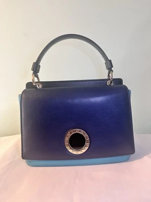 Bolso con asa superior de piel de becerro BVLGARI Colorblock - azul/turquesa, interior de gamuza Foto 1 de 4