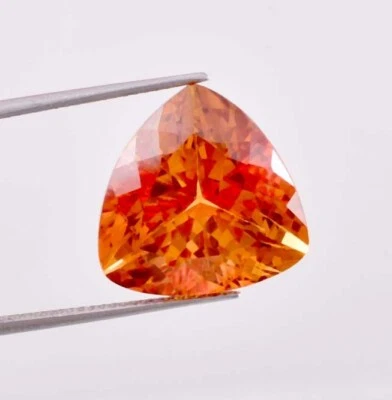 Piedra preciosa suelta impecable de zafiro amarillo dorado natural de 5 x 5 mm con certificación GIT Foto 1 de 4