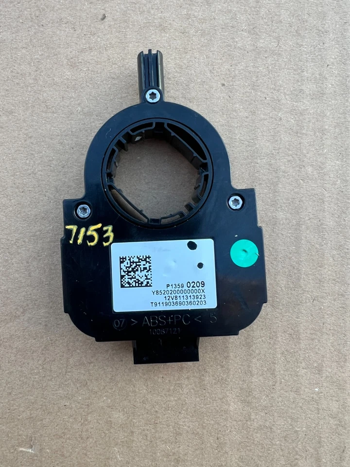 Chevrolet Express 3500 2019 sensor de ángulo de dirección OEM P13590209 Foto 1 de 4