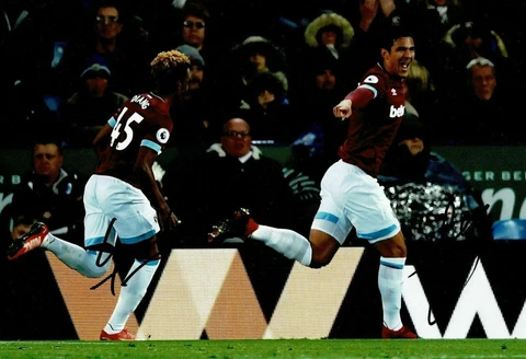 Fabian Balbuena SIGNED 10X8 Photo West Ham United F.C. AFTAL COA (9063) Cover
