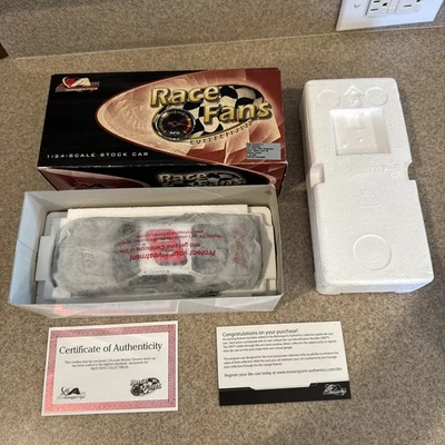 Dale Earnhardt Jr. 2007 Monte Carlo SS #8 Budweiser Mesma cromo 1 de 888 - nuevo Foto 1 de 4