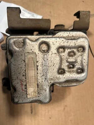 03 04 05 Piezas freno antibloqueo CHEVY AVALANCHE 1500 Foto 1 de 2