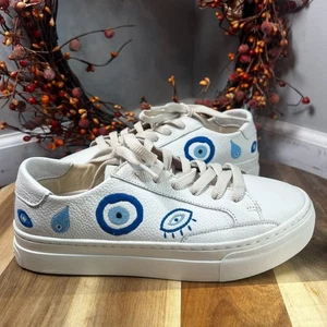 Zapatilla deportiva con cordones Soludos Evil Eye Ibiza para mujer 7,5 EE. UU. de cuero blanco - Imagen 1 de 11