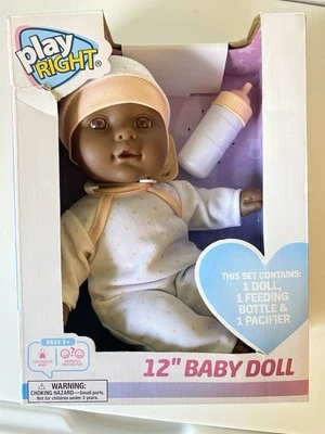 Baby Doll, играть правильно ребенка с бутылочкой и соской, афро-американская этническая принадлежность  - Изображение 1 из 3