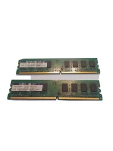 Lot 2 2GB Super Talent (T667UB2G/M) - Picture 1 of 4