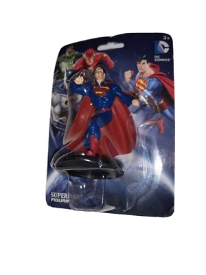 FIGURA DE SUPERMAN DC COMICS 2,5"" NUEVA POR MONOGRAMA Foto 1 de 4