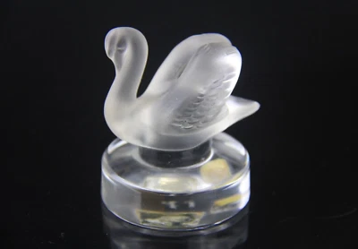 Vintage Lalique Swan Frosted Crystal Figurine Paperweight France Signed - Image 1 of 4