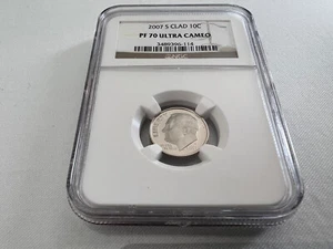 2007-S CLAD ROOSEVELT DIME NGC PF70 U.C. ETICHETTA MARRONE "TOP POP" - Foto 1 di 4