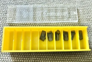 Kennametal A3R187I05P00DF KC5010 Carbide Deep Grooving Inserts - QTY: 6 - Picture 1 of 2