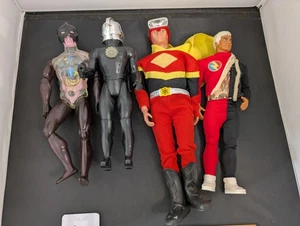 Lote de figuras vintage de PULSAR, Electroman, Cylon Centurian, Hypnos años 70 - Imagen 1 de 14